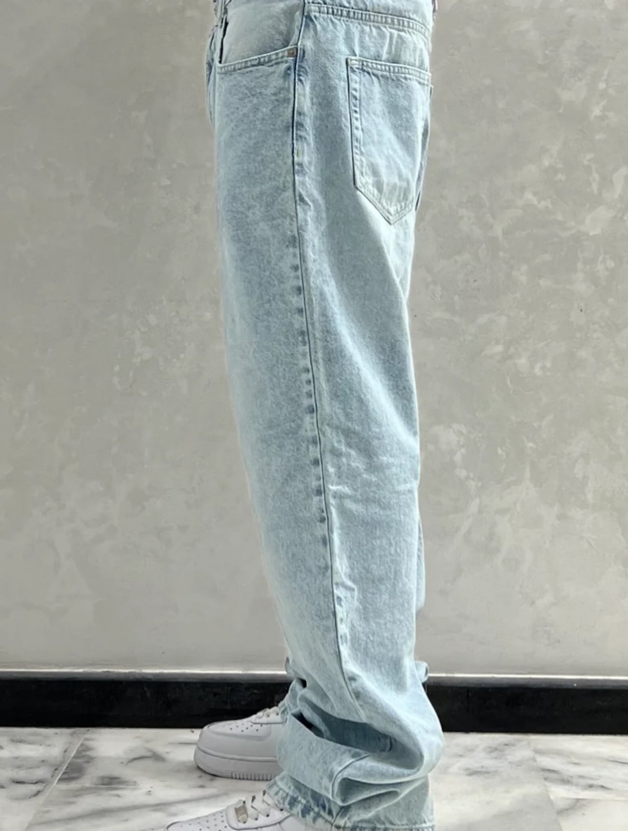 BAGGY JEANS